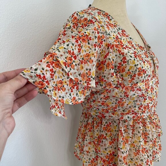 Zara Basic Collection Women Crop Floral Butterfly Sleeves Blouse . Size Medium - Picture 3 of 11